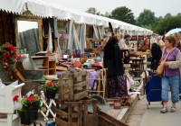 Antique & Collectors Fair